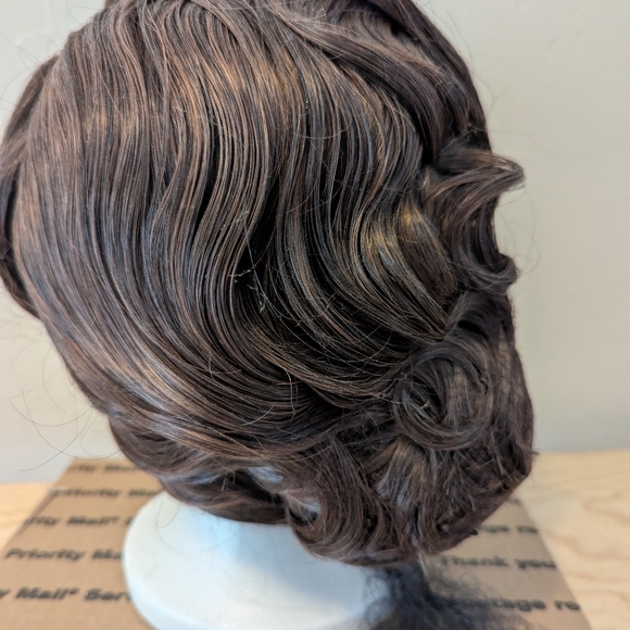 Mae styled wig - Picture 8 of 10